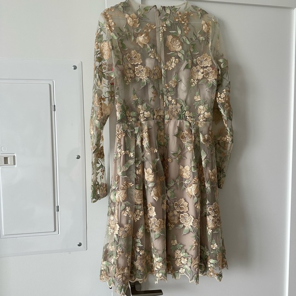 Monique Lhuillier Embroidered Floral Dress size 6 - Picture 6 of 12